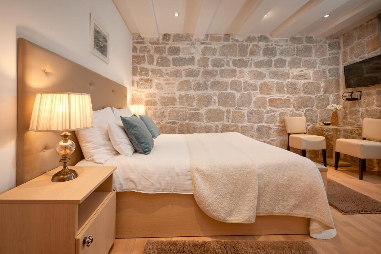 Lanterna Rooms Split Exterior photo